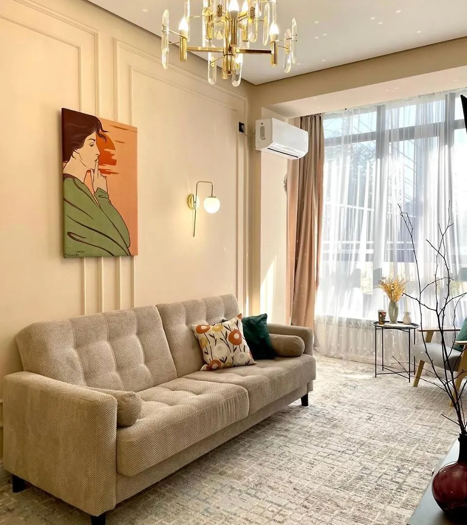 Апартаменты Жк 4 Seasons, Рядом Трц Mega По Розыбакиева Алматы
